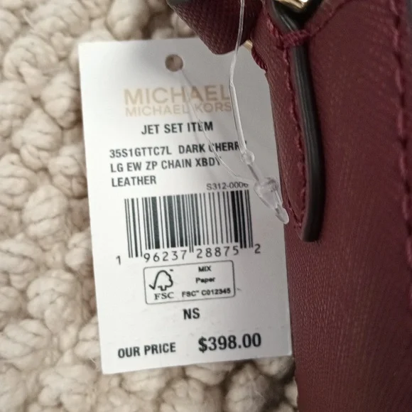 MICHAEL KORS Jet Set Large Saffiano Leather Crossbody Bag - Picture 10 of 10